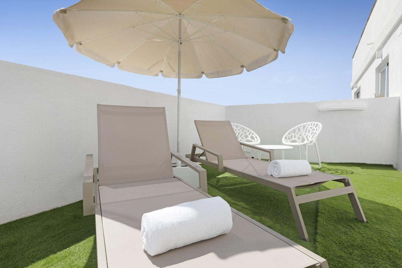 Hotel Sant Jordi Segur de Calafell Extérieur photo