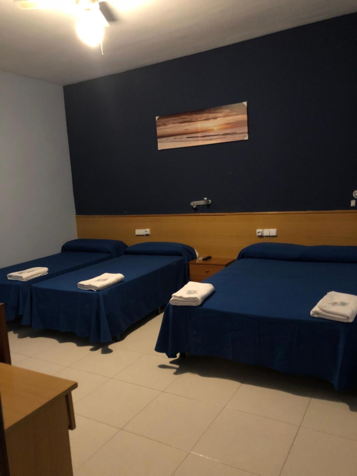 Hotel Sant Jordi Segur de Calafell Extérieur photo