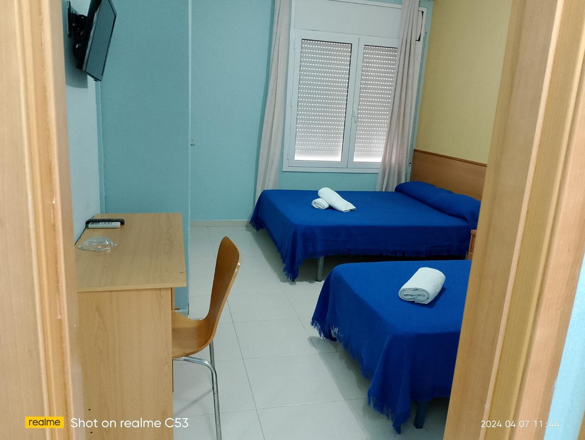 Hotel Sant Jordi Segur de Calafell Extérieur photo